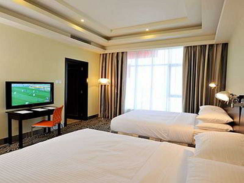 Al Raya Suites Hotel Manama Oda fotoğraf