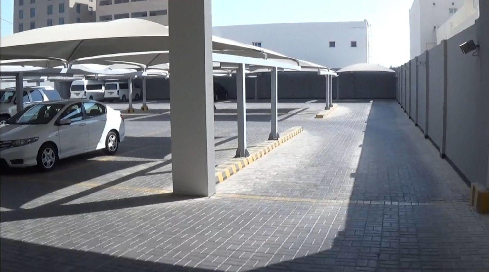 Al Raya Suites Hotel Manama Dış mekan fotoğraf
